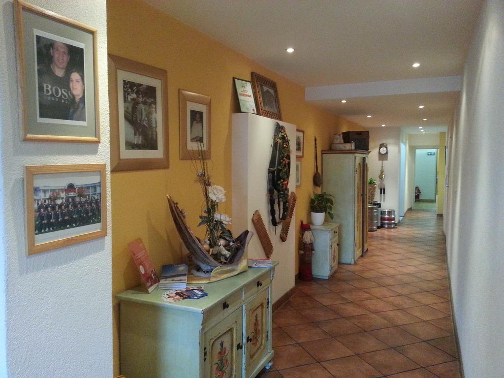 Gasthof Wildschoenauer Bahnhof Wörgl Eksteriør billede